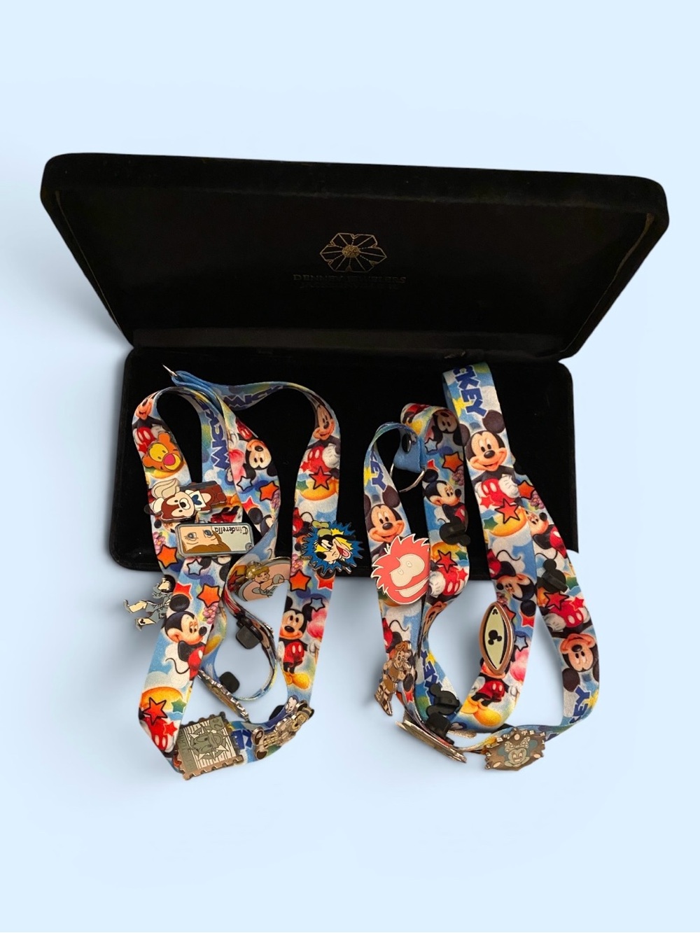 2 Disney Lanyards with total of 18 Mickey & Classic Characters Collectable Pins!